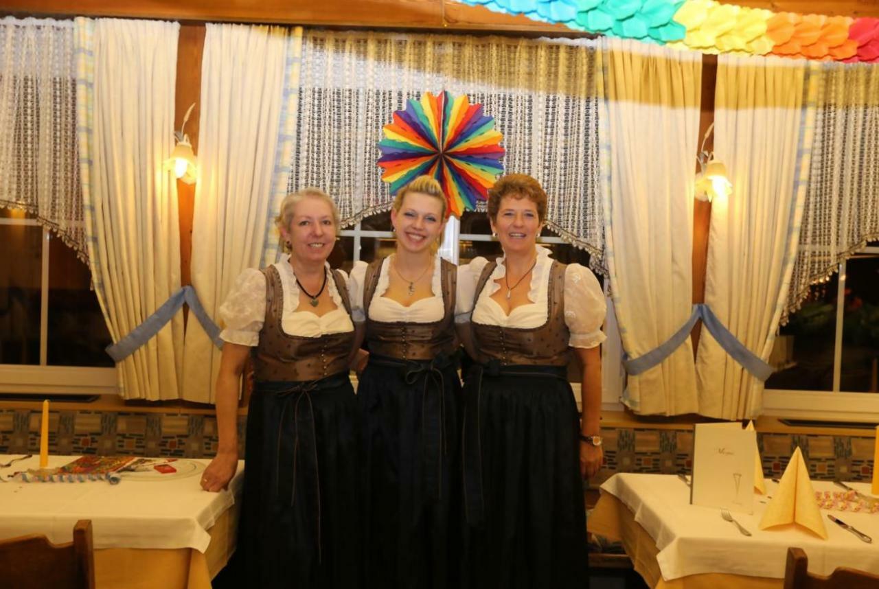 Landgasthof Schuster Nesselwängle Dış mekan fotoğraf